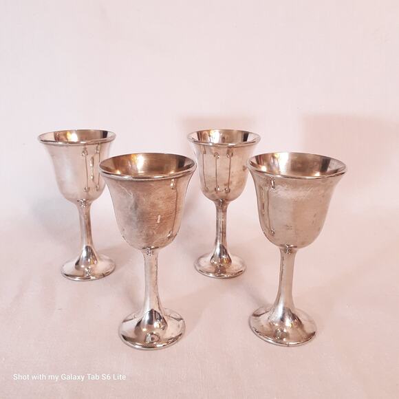 FB Rogers Italy Four Mini Goblets Silver Plated - Picture 1 of 5
